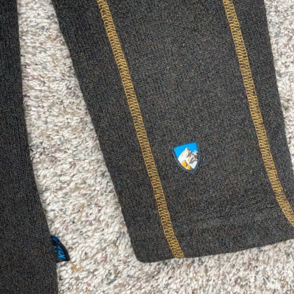 Men’s Sweater - Picture 6 of 9